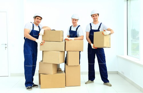 Packing and loading support for a moving truck in Mitcham