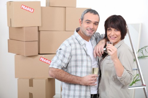 Local removal truck hire for flat and apartment moves in Mitcham